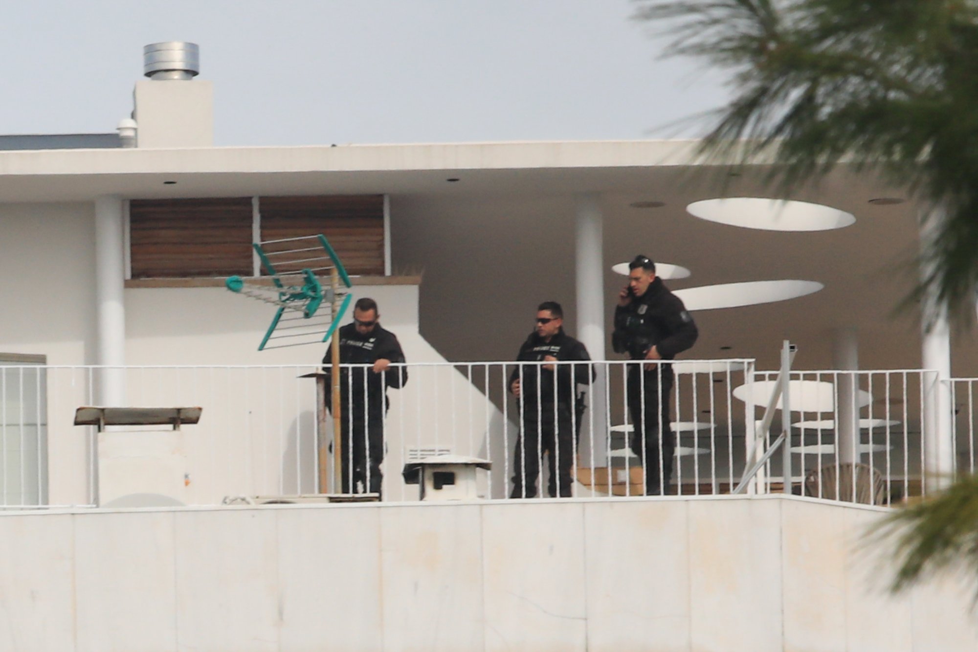 Μακελειό στη ναυτιλιακή: Πώς οδηγήθηκε στο δολοφονικό αμόκ ο 76χρονος επιστάτης