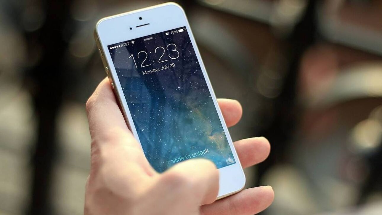 Δίωξη Ηλεκτρονικού Εγκλήματος: Το 95% των παιδιών σερφάρουν από το κινητό – Η συμβουλή στους γονείς