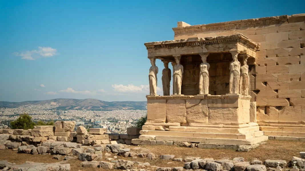 Ρεκόρ εσόδων για τουριστικά καταλύματα, εστιατόρια και εισπράξεων για Μουσεία, Αρχαιολογικούς χώρους