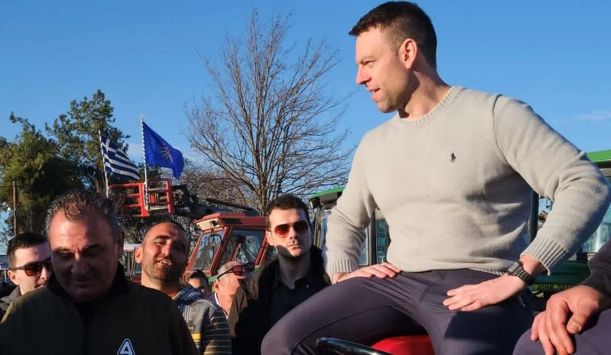 Κασσελάκης: Πρώτα στους αγρότες στο Σύνταγμα και μετά στη συνεδρίαση της Πολιτικής Γραμματείας