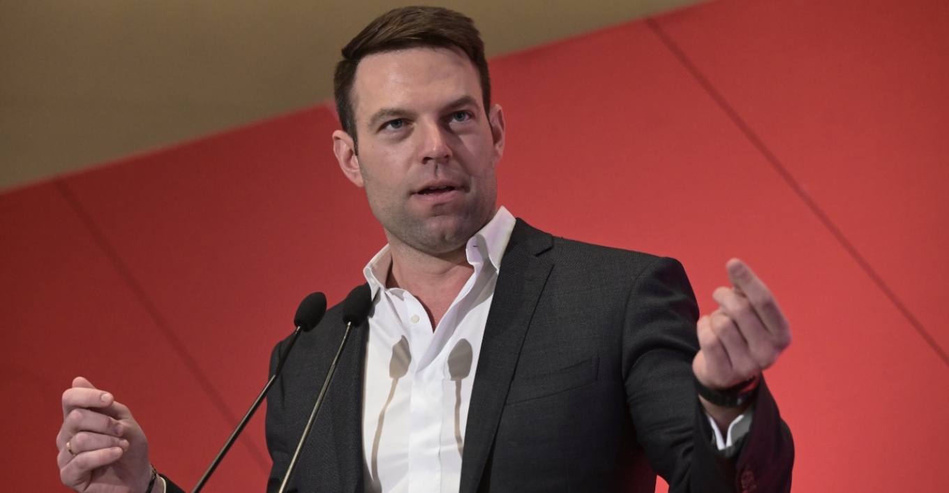 Στέφανος Κασσελάκης: Κάλεσμα σε πολίτες να συμπληρώσουν το ερωτηματολόγιο στο iSYRIZA