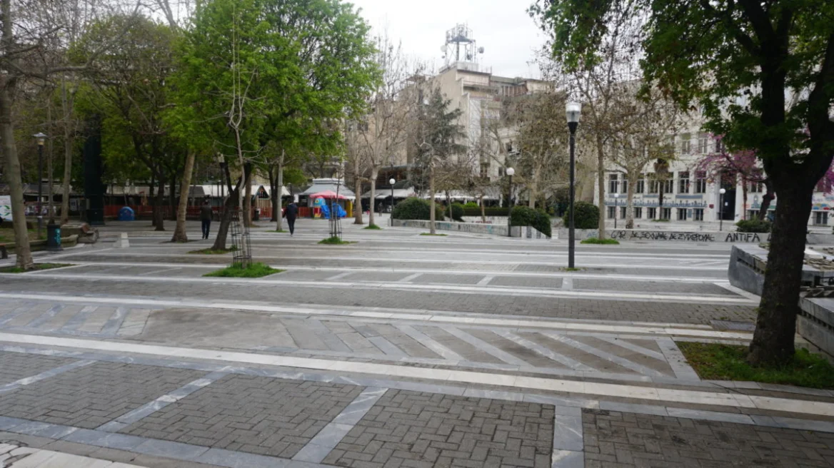 Επεισόδιο μεταξύ ανηλίκων σε κεντρική πλατεία – 16χρονος χτύπησε 15χρονο γιατί «απειλούσε την ξαδέρφη του»