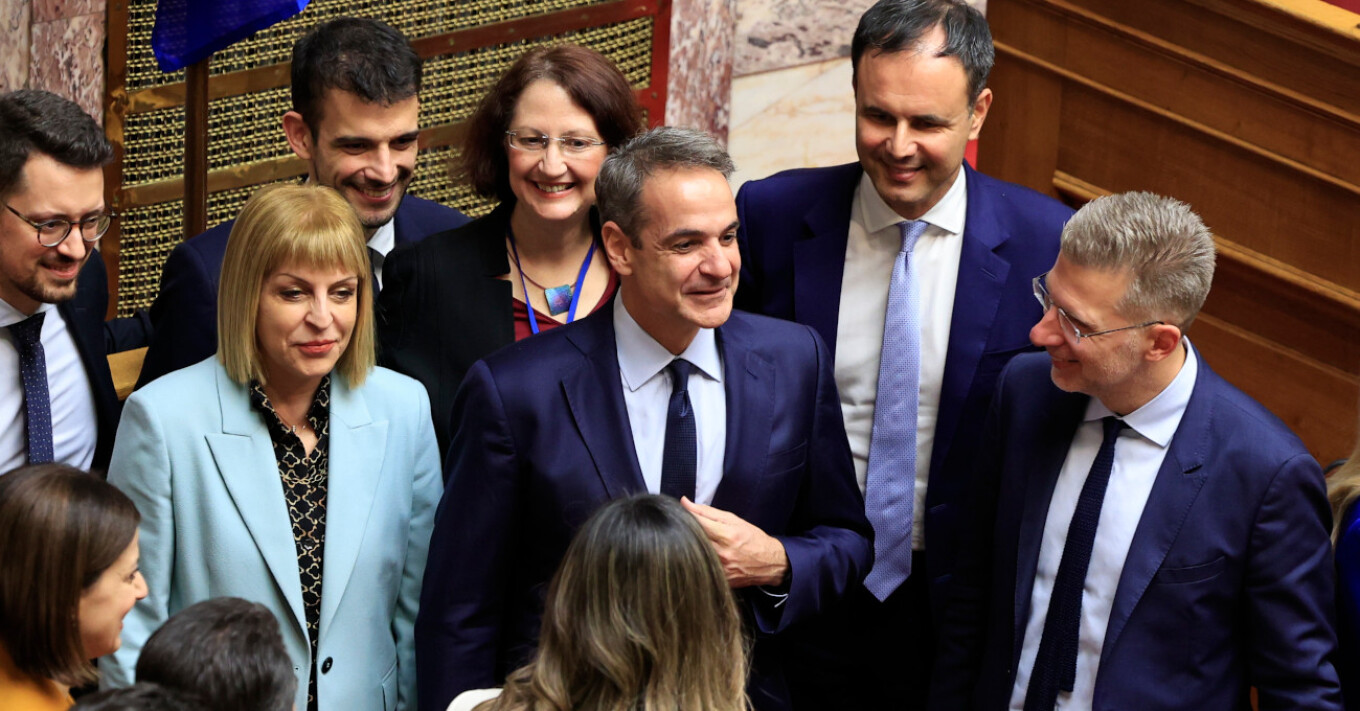 Γάμος ομοφύλων: Οι επόμενοι στόχοι της κυβέρνησης - Από τις διαφωνίες στο σπριντ του μεταρρυθμιστικού έργου