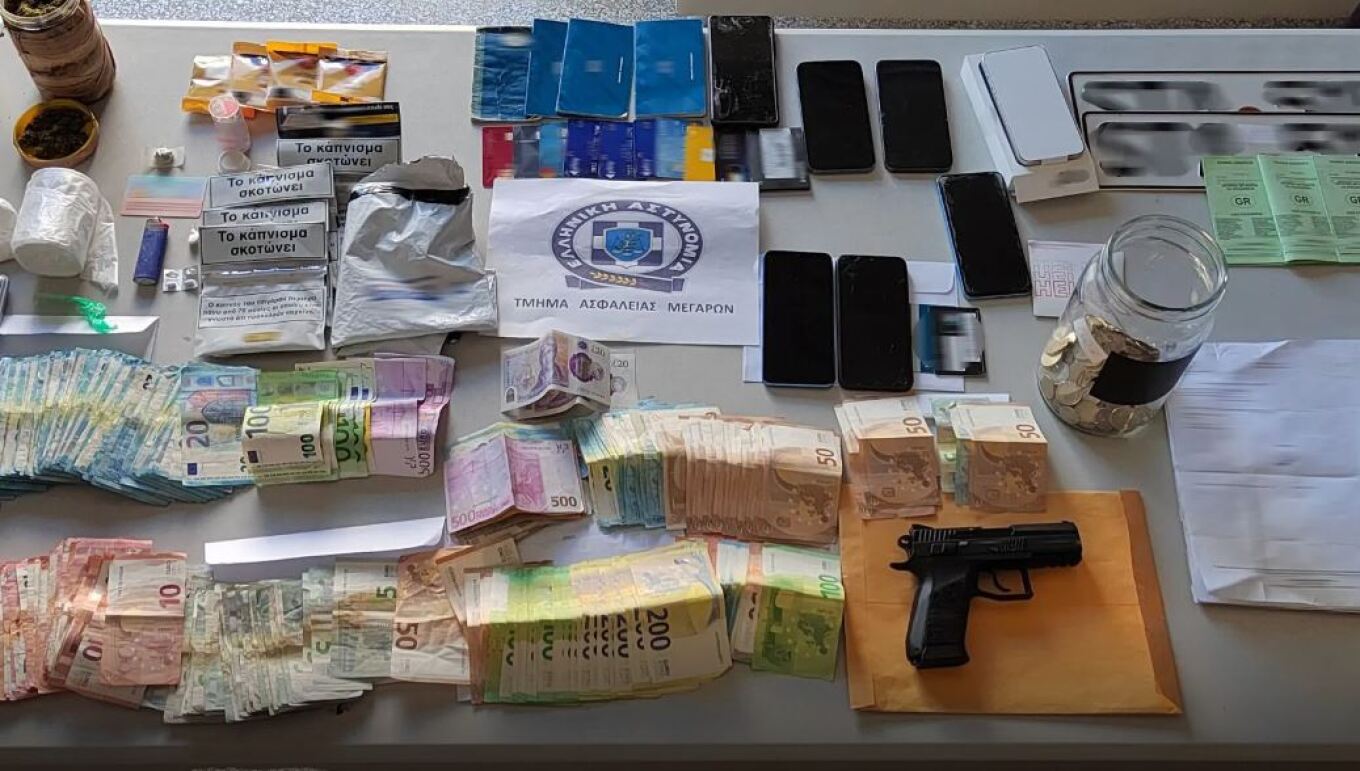 Εξαρθρώθηκε εγκληματική οργάνωση που διακινούσε ναρκωτικά - Πέντε συλλήψεις