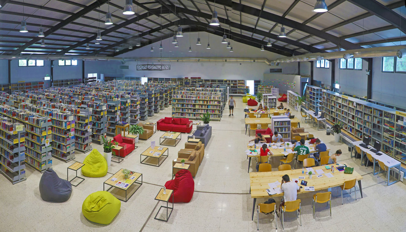 Μη κρατικά ΑΕΙ: Μέσω πανελληνίων η εγγραφή, σε υποτροφίες το 5% των διδάκτρων - Τι προβλέπει το νομοσχέδιο