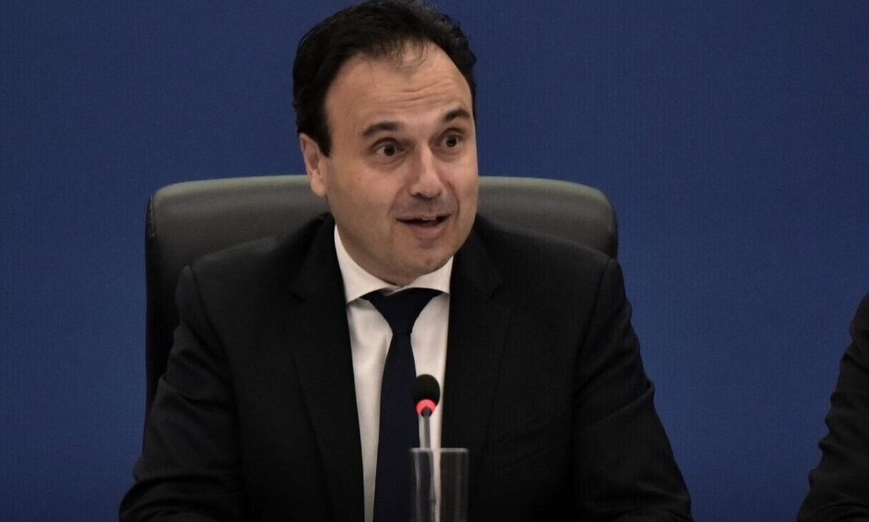 Παπαστεργίου: Πάμε σε κατάργηση του πιστοποιητικού γέννησης