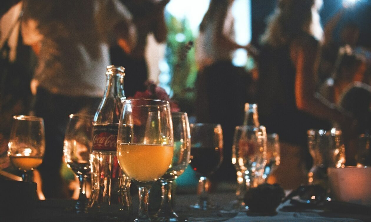 Συγκλονίζει η μητέρα του 18χρονου που πέθανε σε μπαρ - «Δεν πέθανε από κατανάλωση αλκοόλ»