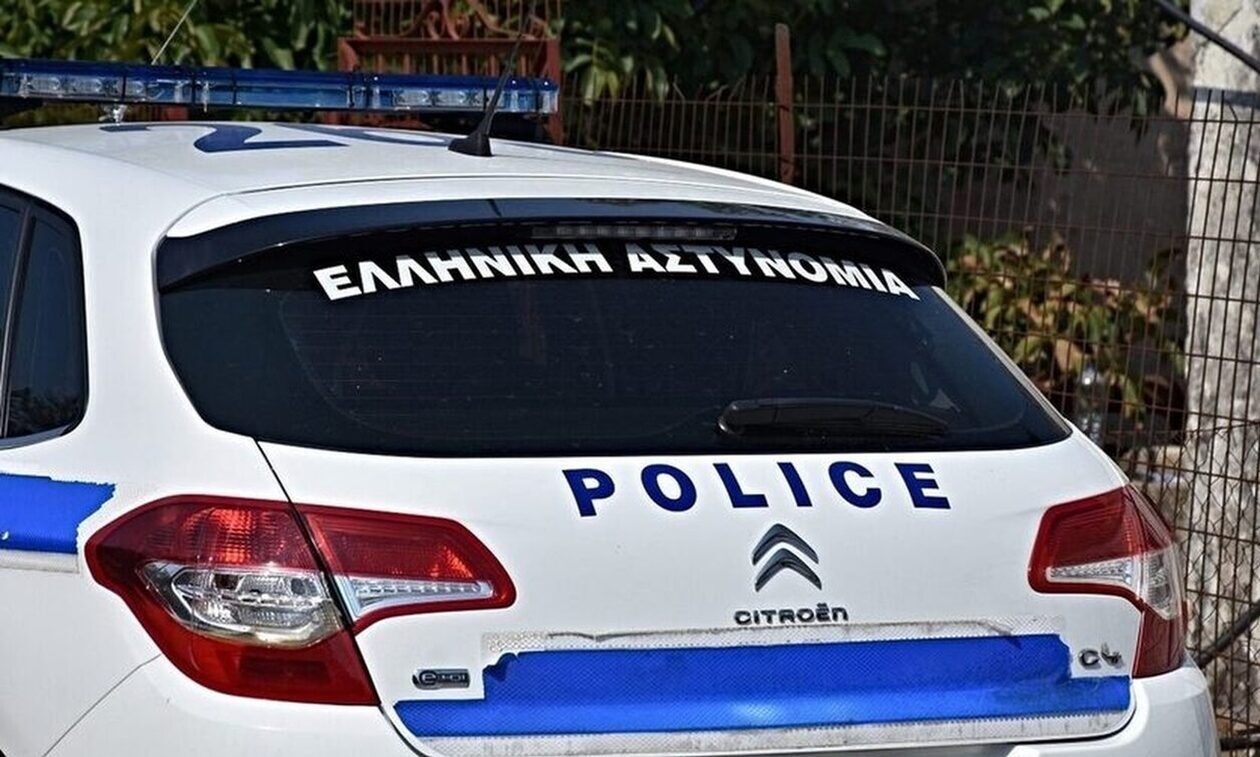 Εξαπάτησαν ηλικιωμένη για να τη ληστέψουν - Τους έπιασαν κατά τη διαφυγή τους