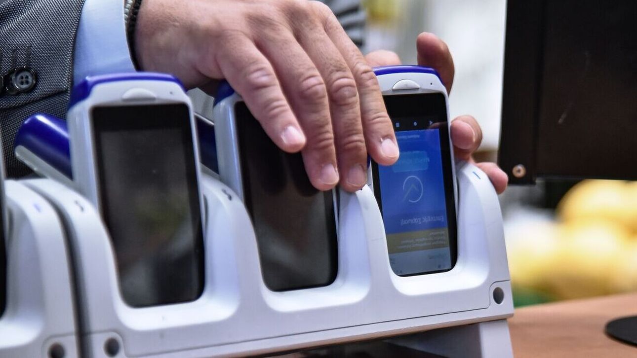 Ψηφιακή κάρτα εργασίας: Πότε τίθεται σε ισχύ και σε ποιους κλάδους