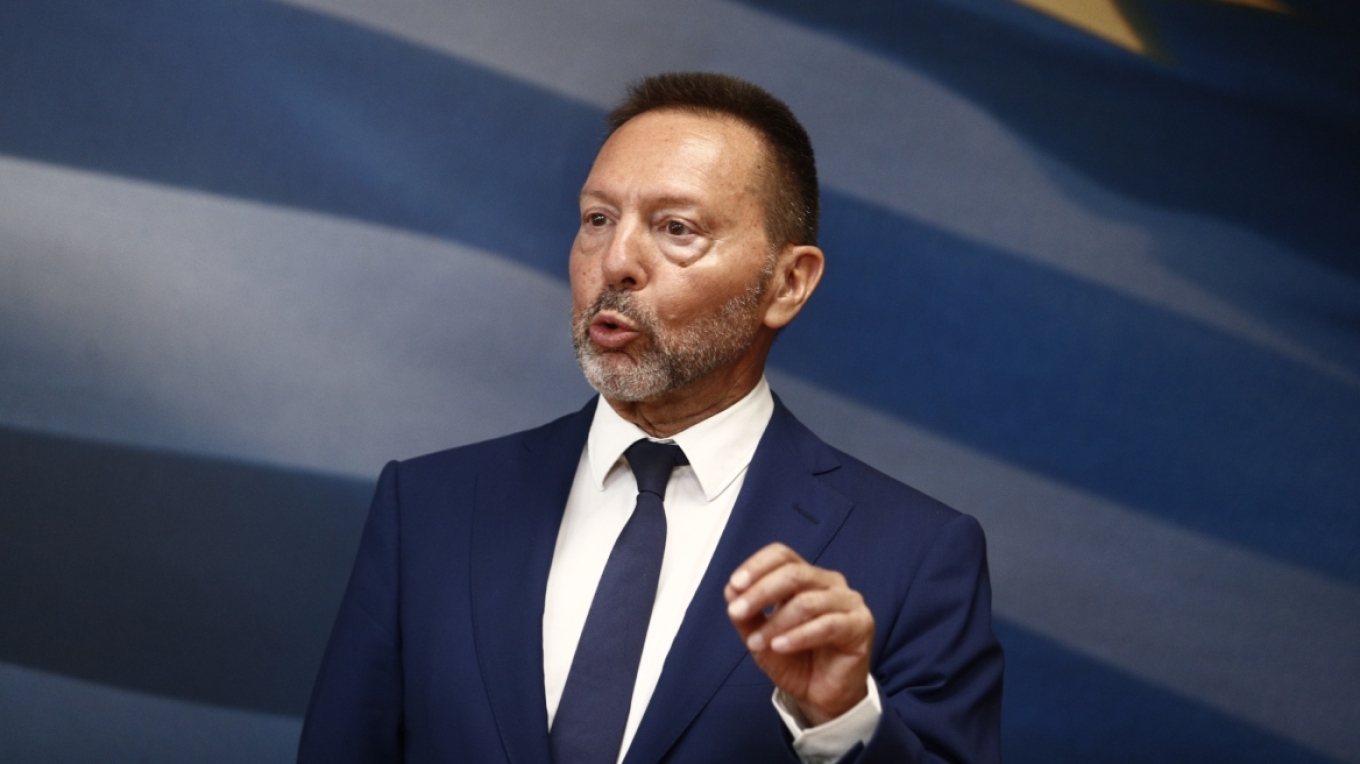 Στουρνάρας για ολιγοπώλια: Να αφαιρεθούν όλα τα εμπόδια εισόδου – εξόδου επιχειρήσεων