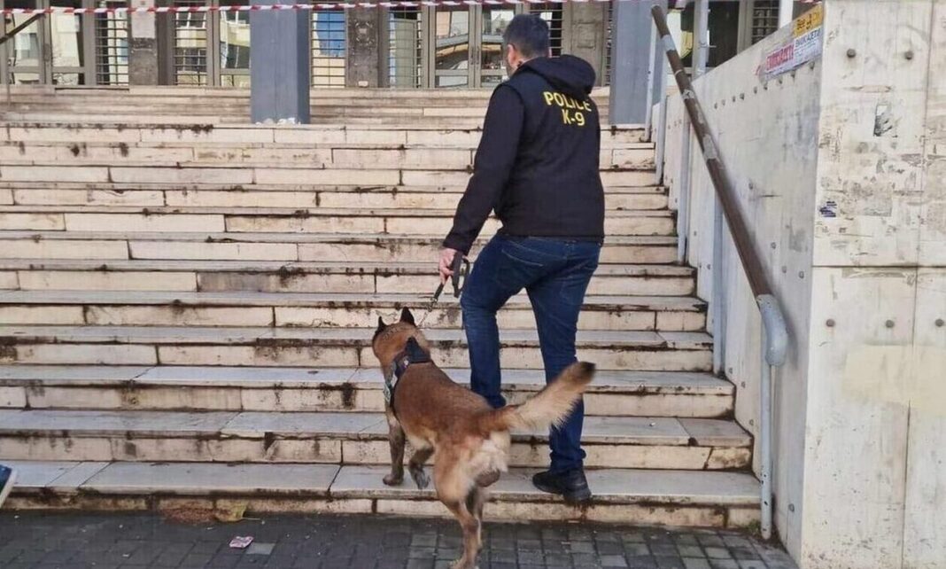 Η Αντιτρομοκρατική ανέλαβε τις έρευνες για τον εκρηκτικό μηχανισμό στα δικαστήρια