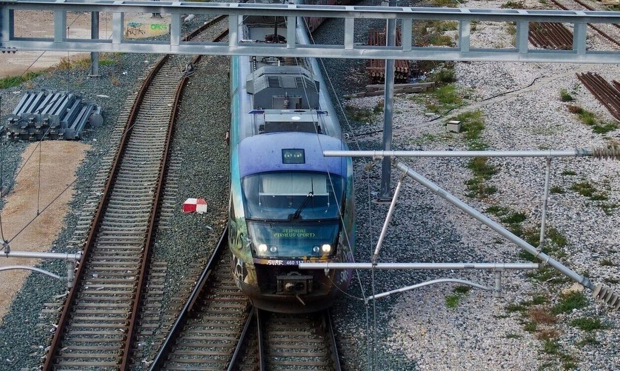 Σέρρες: Φωτιά κοντά στη σιδηροδρομική γραμμή