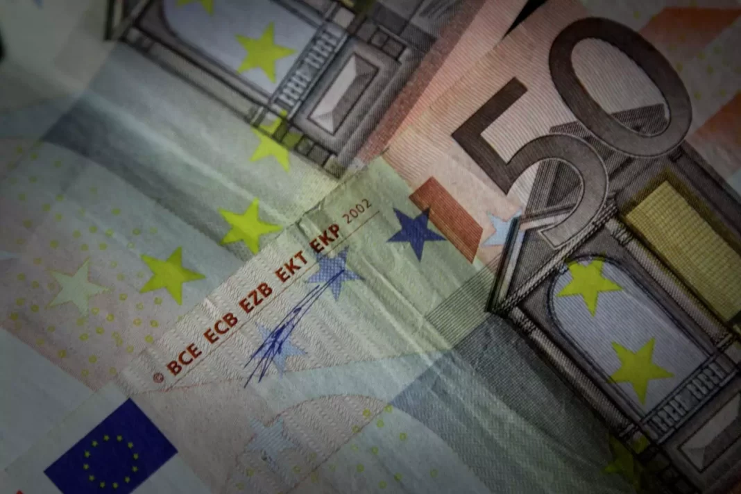 Άνεργη 52χρονη βρήκε 1.500 ευρώ και τα επέστρεψε