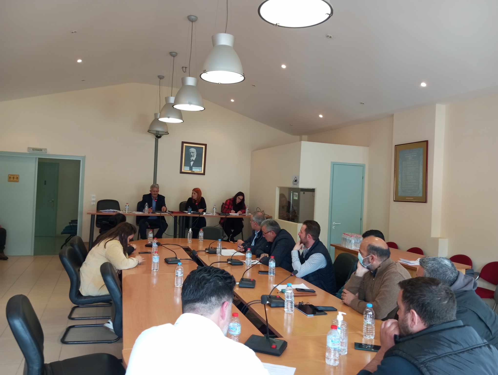 Γιάννης Αθανασάκης: Κληρονομιά αγωγές χιλιάδων ευρώ και προμήθειες που προβληματίζουν