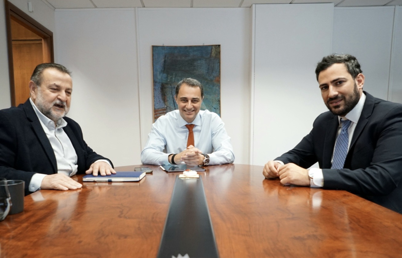 Επαφές Κεγκέρογλου με κυβερνητικά στελέχη για την προώθηση των διεκδικήσεων του Δήμου Mινώα Πεδιάδας
