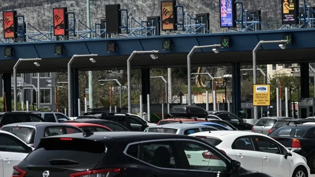 Τριήμερο 25ης Μαρτίου: Σε εξέλιξη η έξοδος των εκδρομέων – Τα μέτρα της Τροχαίας