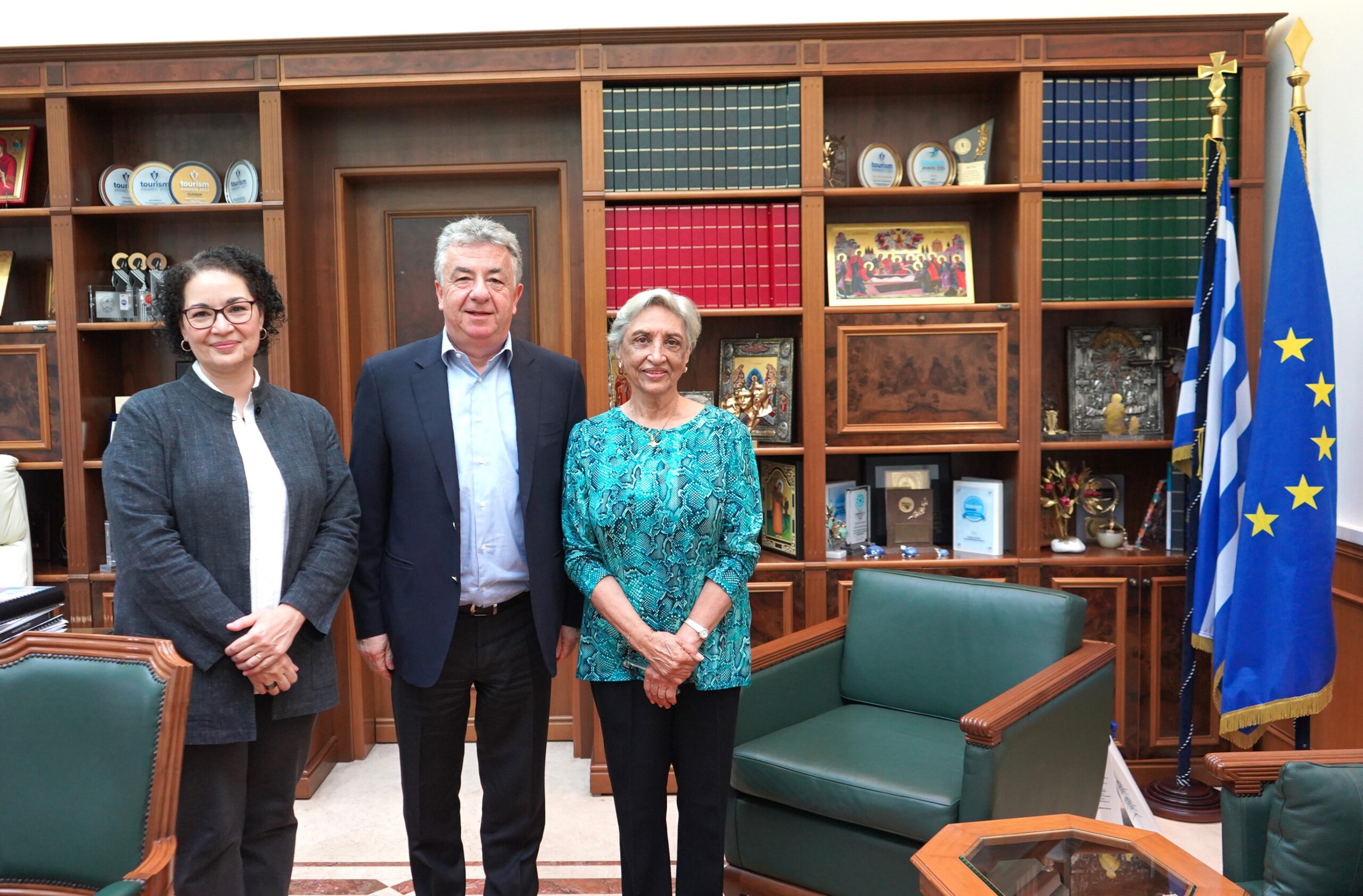 H π. διευθύντρια του Μητροπολιτικού Μουσείου της Νέας Υόρκης επισκέφθηκε τον Περιφερειάρχη Κρήτης