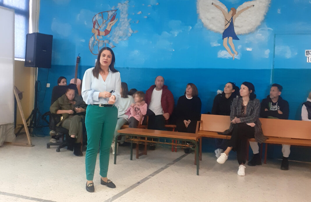Με απόλυτη επιτυχία η πρώτη εκδήλωση των εθελοντών της Δημοτικής Παράταξης «Δικαίωμα στην Πόλη» με θέμα: «Πώς να μεγαλώσουμε υγιή κι ευτυχισμένα παιδιά στην ψηφιακή εποχή»