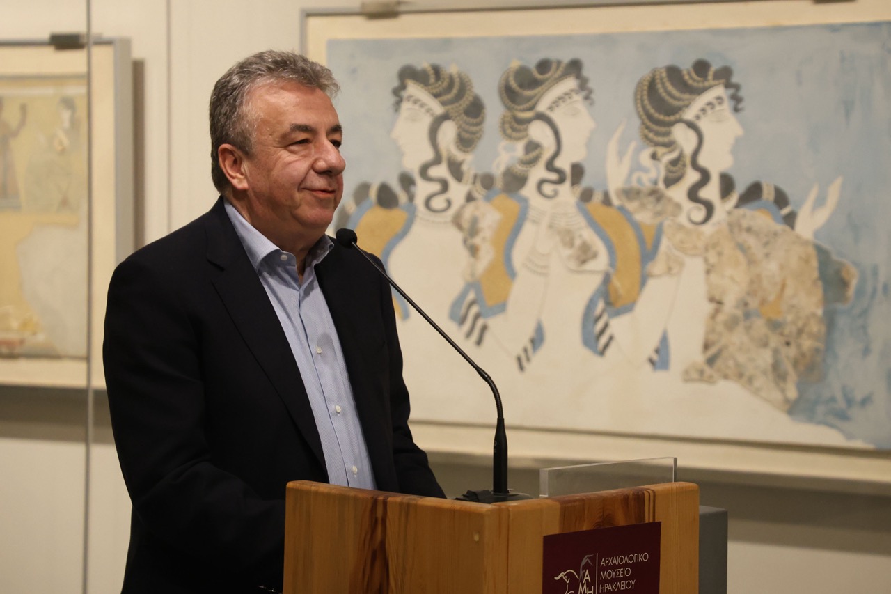 Στ. Αρναουτάκης: «Οι γυναίκες έχουν λειτουργήσει ως καταλύτης για την πρόοδο της κοινωνίας μας»