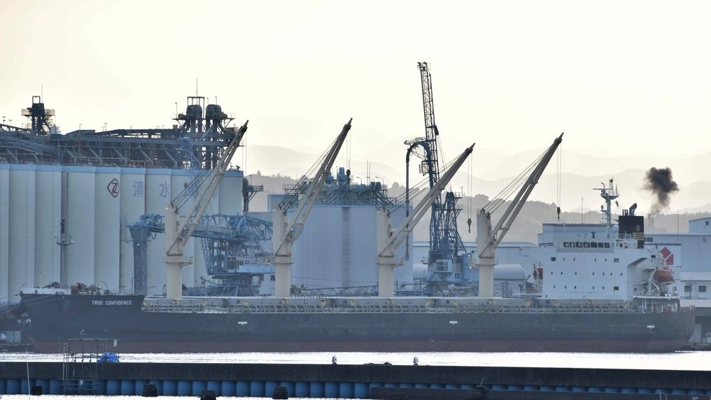 ΗΠΑ: Κατέστρεψαν όπλα των Χούθι στην Ερυθρά – Με χτυπήματα και στον Ινδικό απειλούν οι αντάρτες