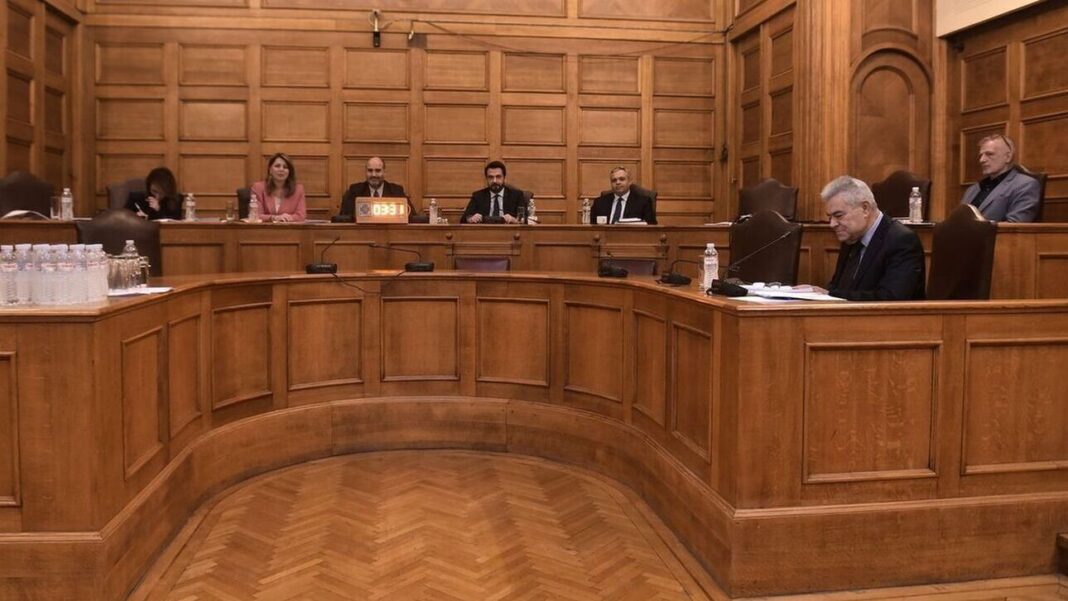 Απάντηση της Εξεταστικής Επιτροπής των Τεμπών για τη διαβίβαση δικογραφίας στη Βουλή
