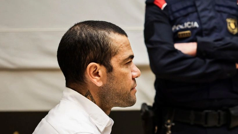 Σήμερα η απόφαση για αποφυλάκιση ή μη του Ντάνι Άλβες μετά την καταδίκη του για βιασμό