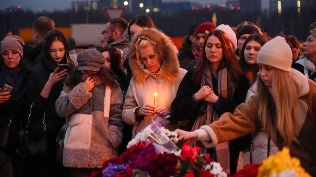Μπαράζ ρωσικών επιθέσεων στην Ουκρανία μετά το μακελειό – Καμία εμπλοκή του Κιέβου επιμένουν οι ΗΠΑ
