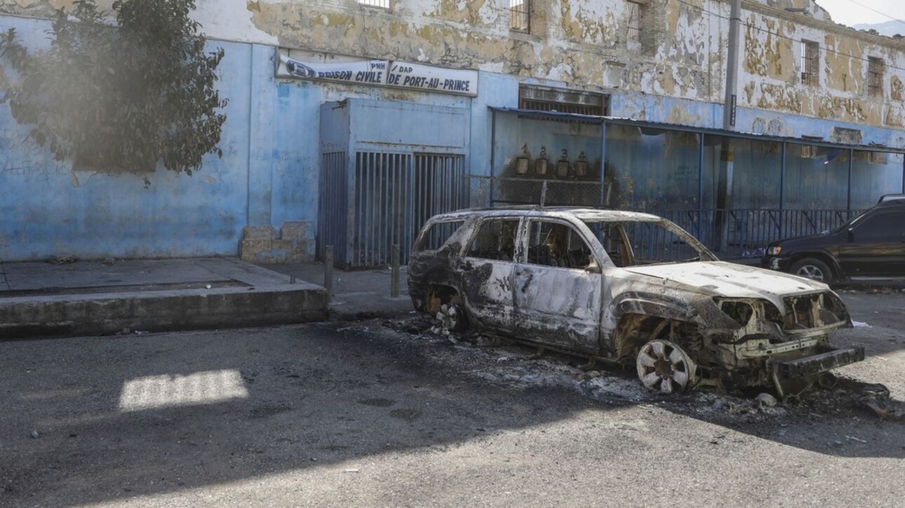 Σε κατάσταση εκτάκτου ανάγκης η Αϊτή – Μαζική απόδραση εγκληματιών από δύο φυλακές