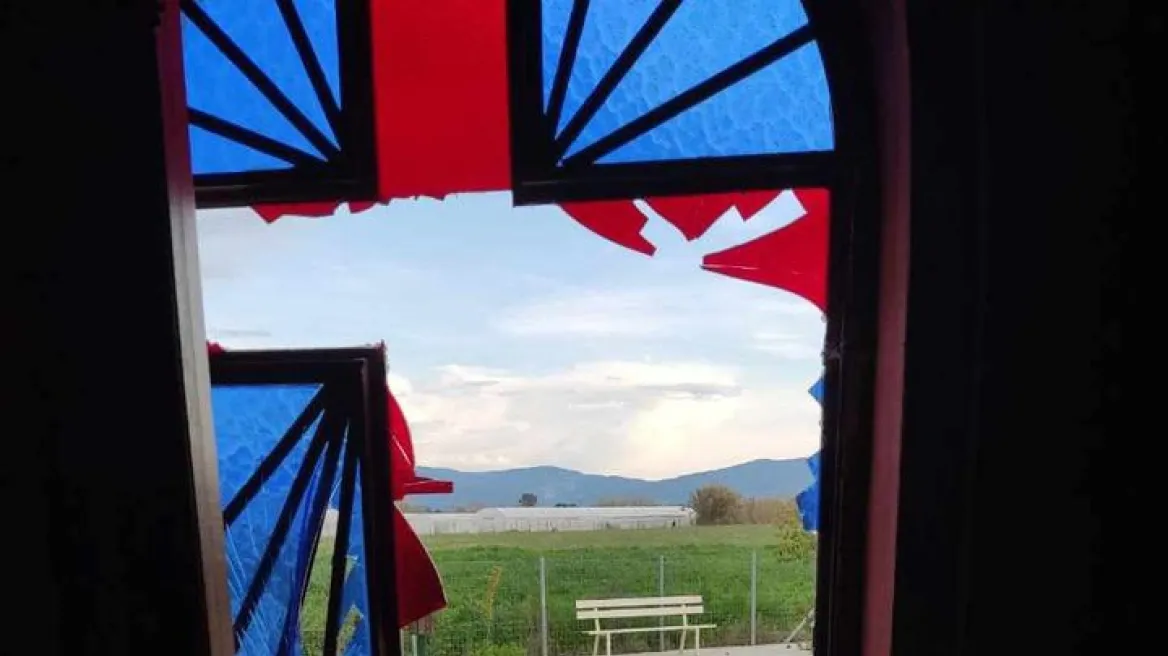 Ιερόσυλοι λεηλάτησαν δυο εκκλησίες