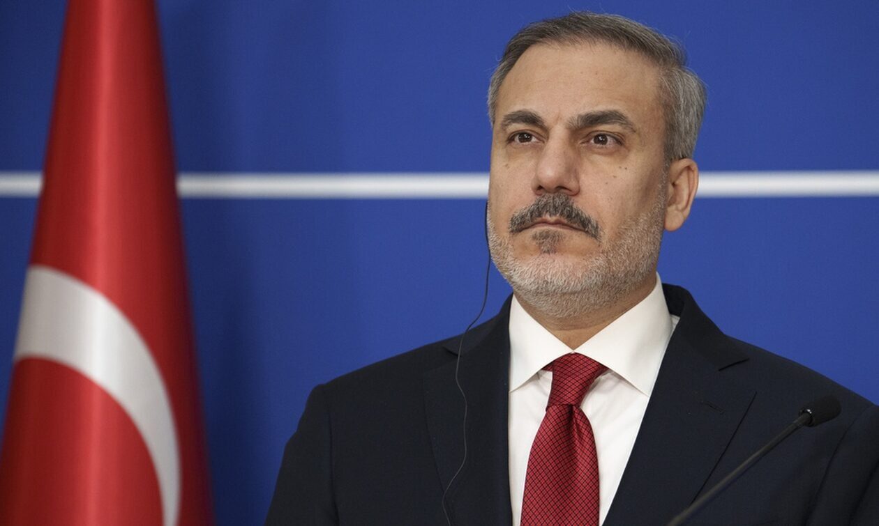 Τουρκία: Ο Φιντάν σε παραλήρημα - «Ασφαλείς Ρούμελη και Βαλκάνια όσο είναι η Τουρκία»