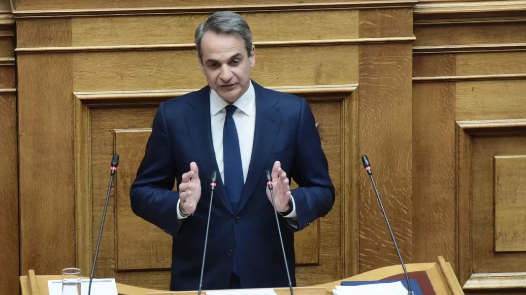 Μητσοτάκης προς αντιπολίτευση: Θα προσχωρήσουμε στην αλλαγή του άρθρου 16. Θα το ψηφίσετε;