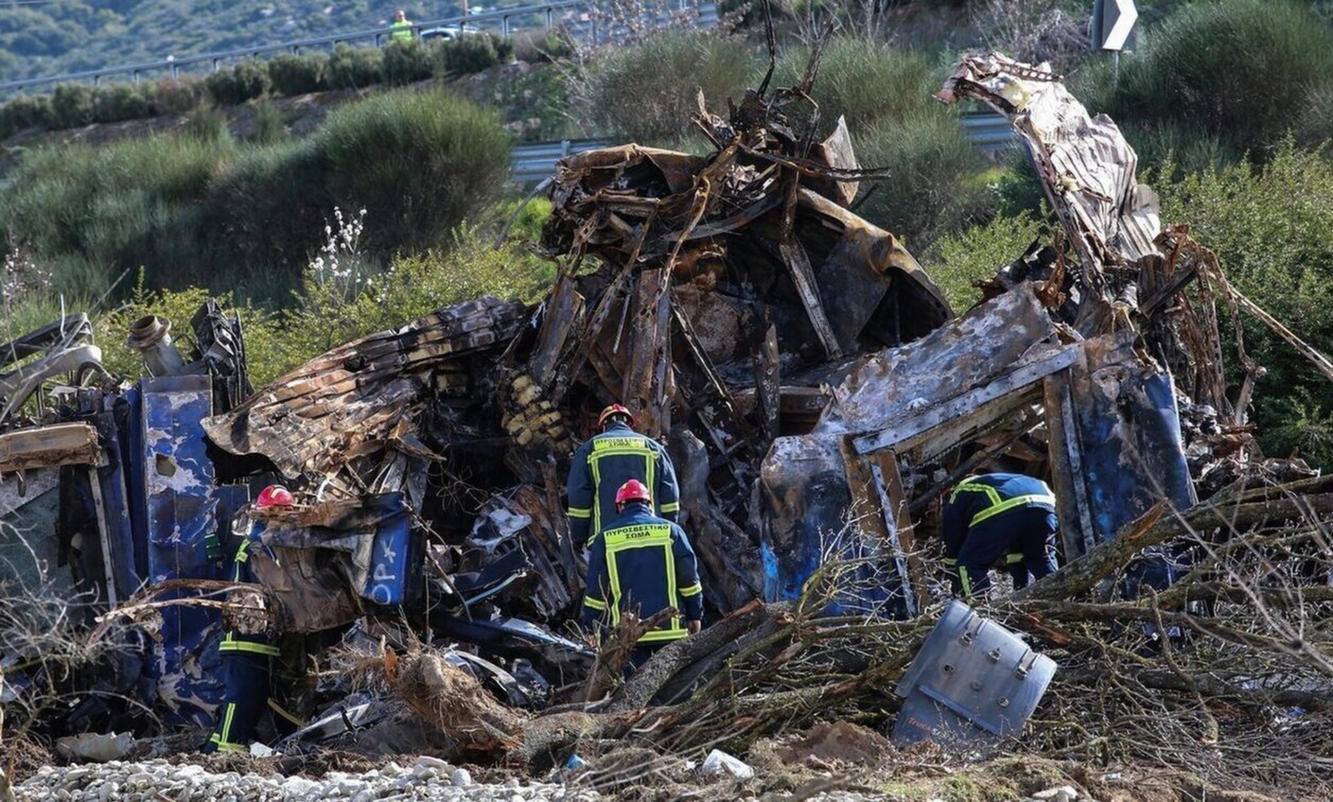 Τέμπη: Συγγενείς θυμάτων ζητούν από τη δικαιοσύνη να μάθουν τι έγινε αμέσως μετά το δυστύχημα