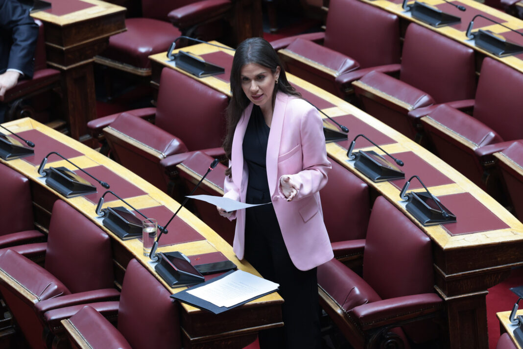 Ελένη Βατσινά: Μια αυτοκτονία που συγκλόνισε και αναδεικνύει κρίσιμα ζητήματα