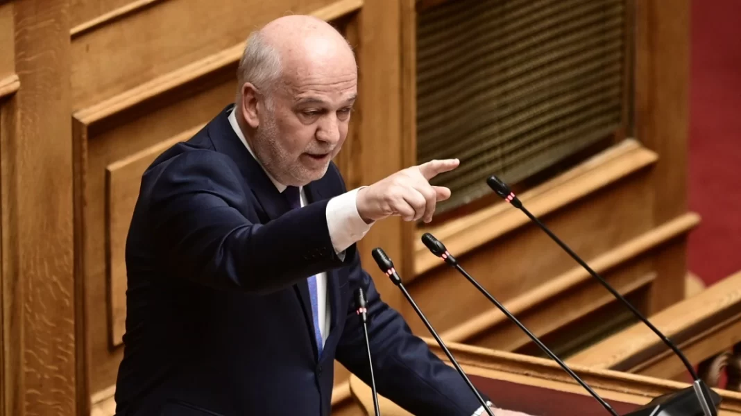 Φλωρίδης: Όσοι κάνουν σπέκουλα για μπαζώματα, είναι για τα μπάζα