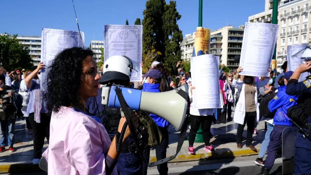 Στάση εργασίας των νοσοκομειακών γιατρών σήμερα – Διαμαρτύρονται για τα απογευματινά χειρουργεία
