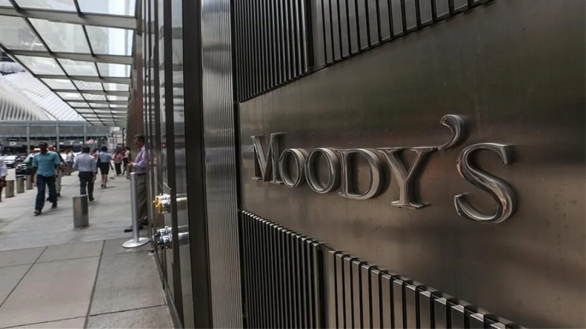Χωρίς απώλειες τα ελληνικά ομόλογα μετά τη Moody΄s