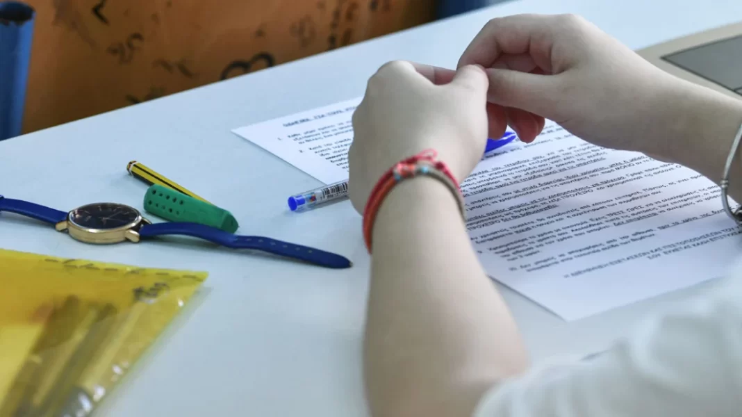 Νομοσχέδιο Πιερρακάκη: Αλλάζουν όλα στην Παιδεία – Νέου τύπου Πανελλαδικές Εξετάσεις