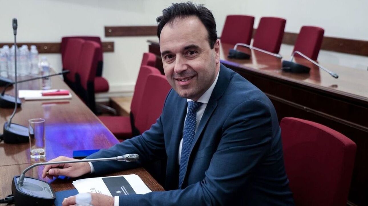 Παπαστεργίου: «Θεσπίζουμε ένα σύγχρονο νομικό πλαίσιο για ασφαλές και αξιόπιστο ψηφιακό περιβάλλον»