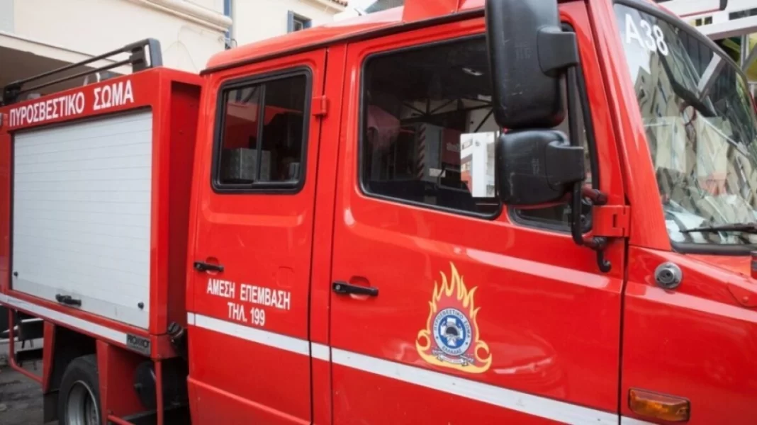 Φωτιά σε μπαλκόνι διαμερίσματος