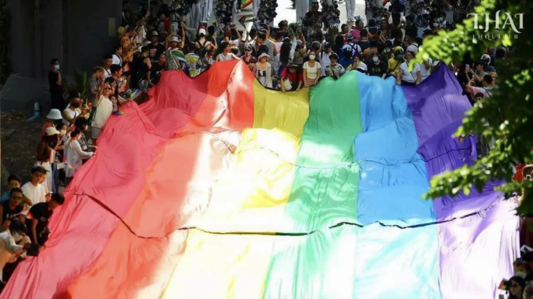 Ταϊλάνδη: Πέρασε από τη βουλή ο νόμος για τον γάμο των ομόφυλων ζευγαριών