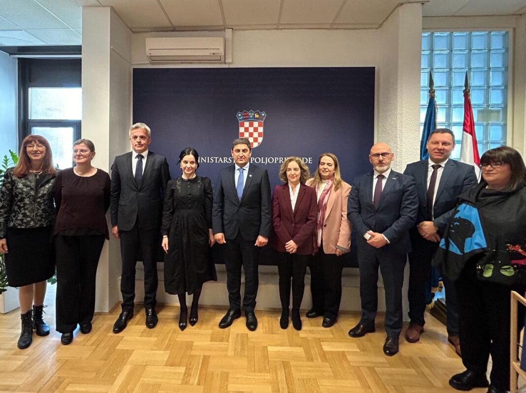 Νέους δρόμους συνεργασίας Ελλάδας και Κροατίας στον τομέα της αγροδιατροφής, ανοίγει η συνάντηση Αυγενάκη με την ομόλογό του Marija Vučković