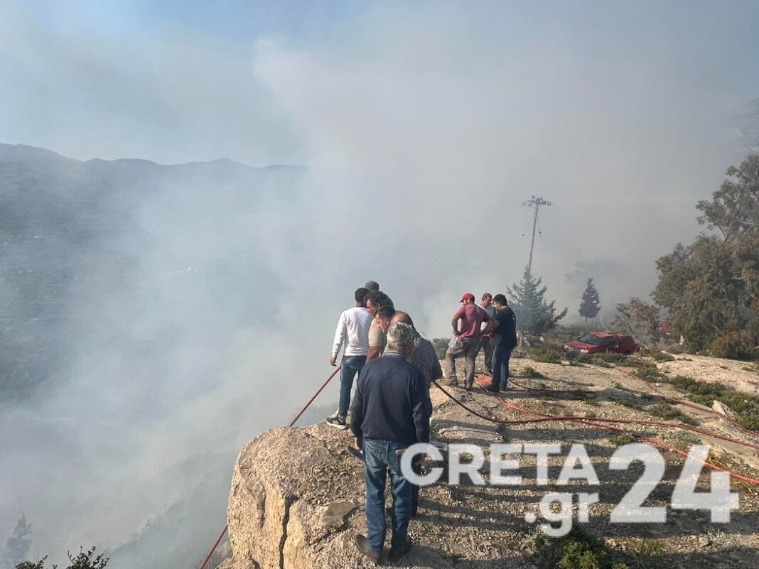 Στάχτη δέκα στρέμματα γης από τη πυρκαγιά στην Ιεράπετρα