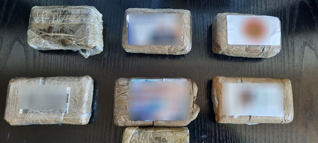Ηράκλειο: Η «σοκολάτα» έστειλε τέσσερις στα κρατητήρια
