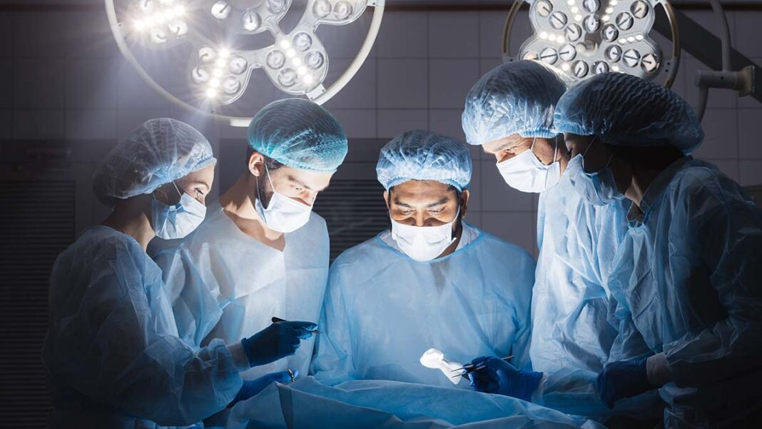 Απογευματινά χειρουργεία: Με εισοδηματικά κριτήρια η επιλογή των ασθενών που θα κάνουν δωρεάν επεμβάσεις