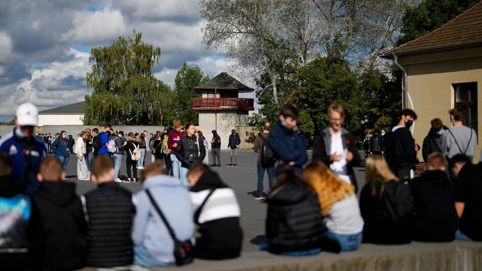 Γερμανία: Σήμα κινδύνου από μαθητές για άνοδο ακροδεξιού εξτρεμισμού στα σχολεία