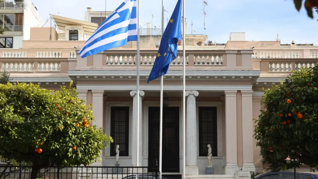 Μαξίμου για δηλώσεις Κασσελάκη: «Κάθε συνέντευξη κοστίζει 10 -15 δισ. παραπάνω για τους Έλληνες»