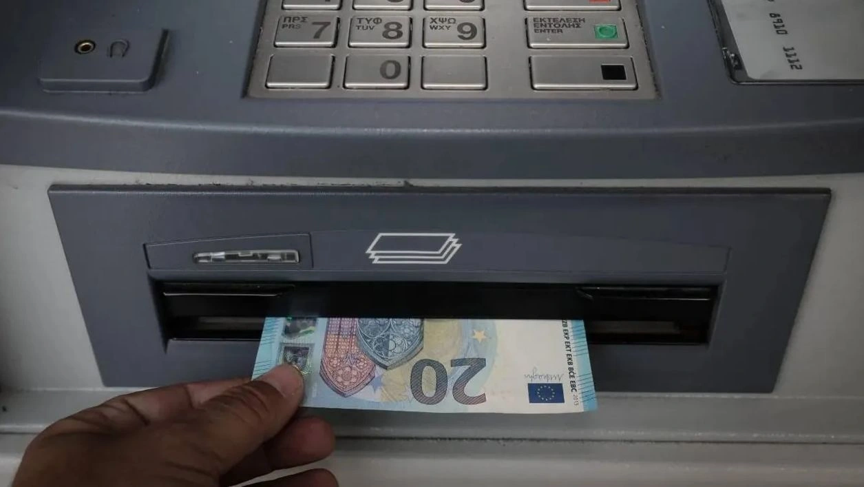 Αδειοδωρόσημο Πάσχα 2024: Πότε θα καταβληθεί σε εργατοτεχνίτες και οικοδόμους