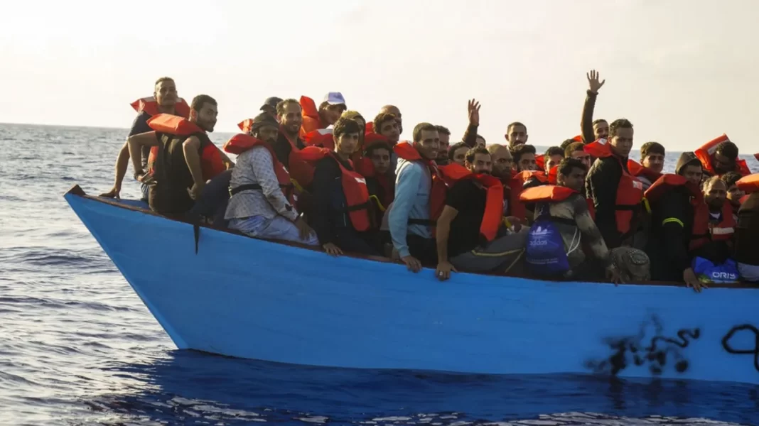 Ναυάγιο ανοιχτά της Λαμπεντούζα – Τουλάχιστον οκτώ νεκροί μετανάστες