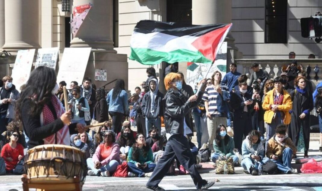 ΗΠΑ: 200 συλλήψεις φιλοπαλαιστινίων διαδηλωτών σε τρία πανεπιστήμια