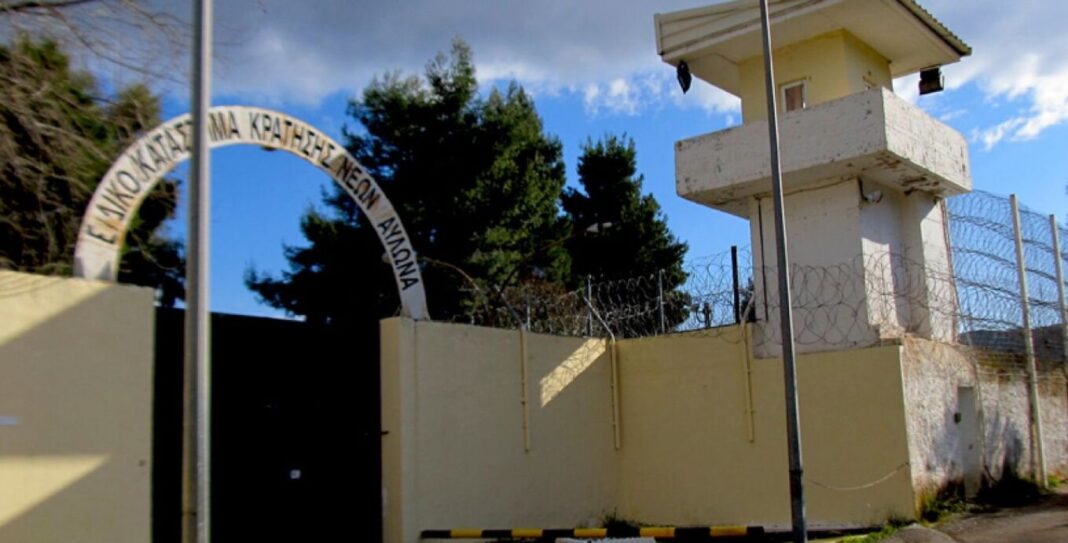Eπιχείρηση στις φυλακές Αυλώνα: Εντοπίστηκε κύκλωμα ναρκωτικών από κρατούμενους κι έναν σωφρονιστικό υπάλληλο